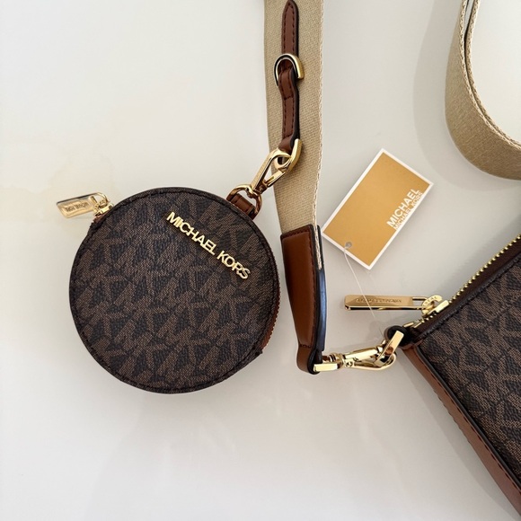 NWT! Michael Kors Jet Set Logo Crossbody Bag, Brown - Picture 4 of 14